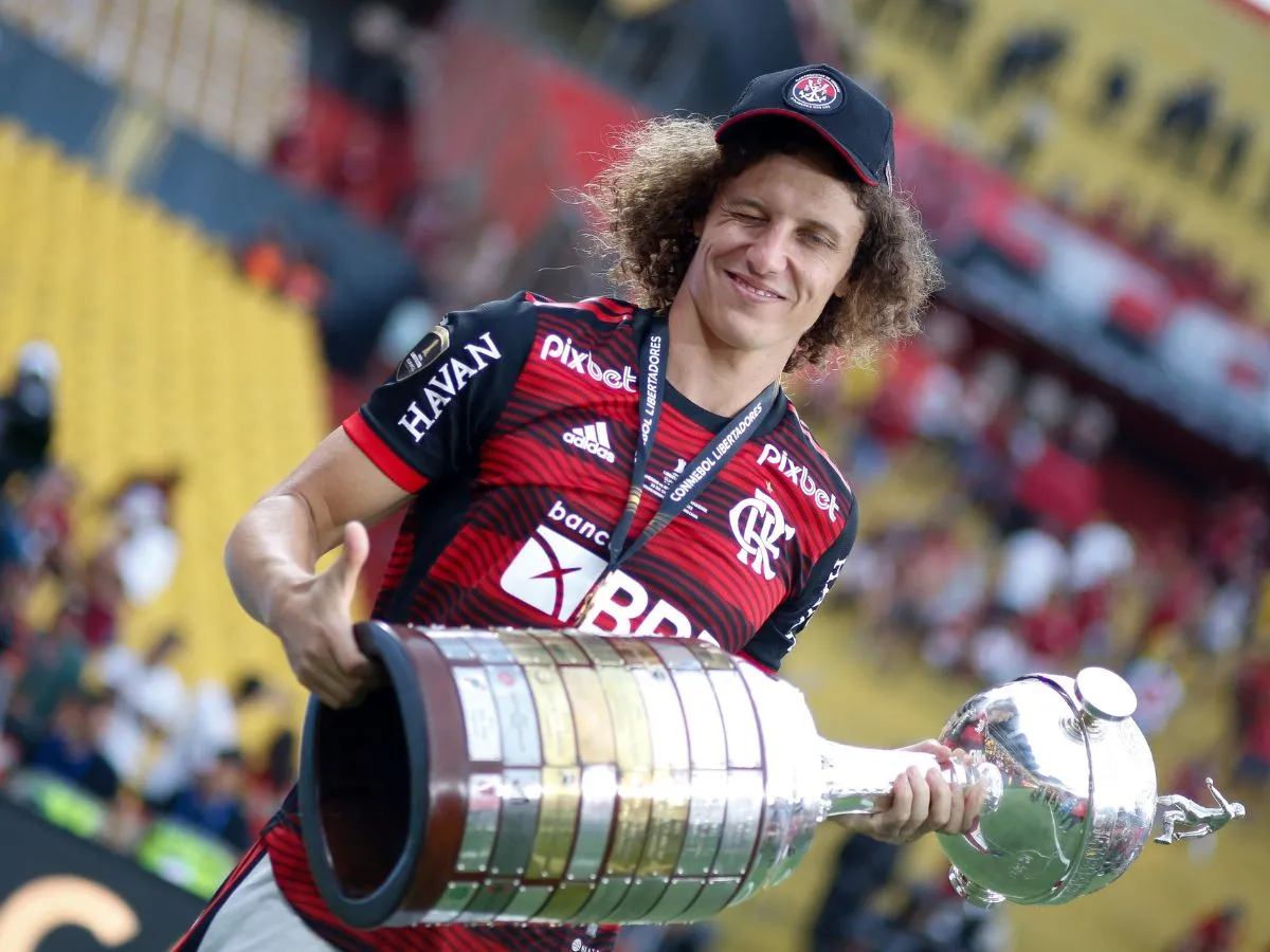 Torneio do Algarve: veja sete jogadores que defenderam Flamengo e Benfica