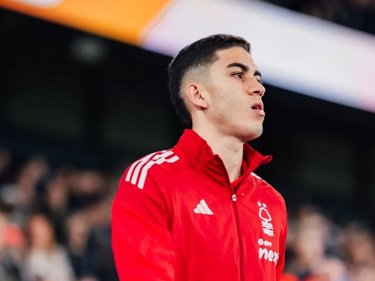 Benfica mira Jair Cunha para substituir António Silva; veja o que sabemos