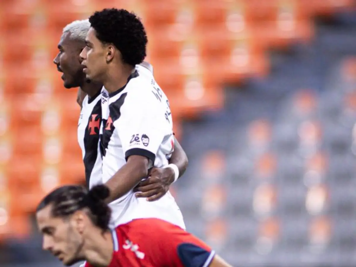 Vasco enfrentou o Independiente Medellín na Colômbia.