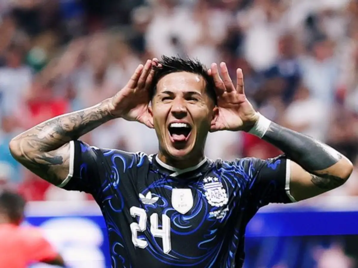 Argentina vence a Inglaterra e fará final da Copa do Mundo