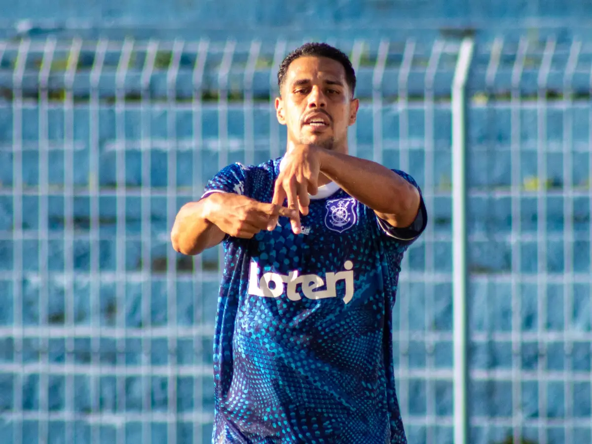 Olaria abre vantagem na Copa Rio
