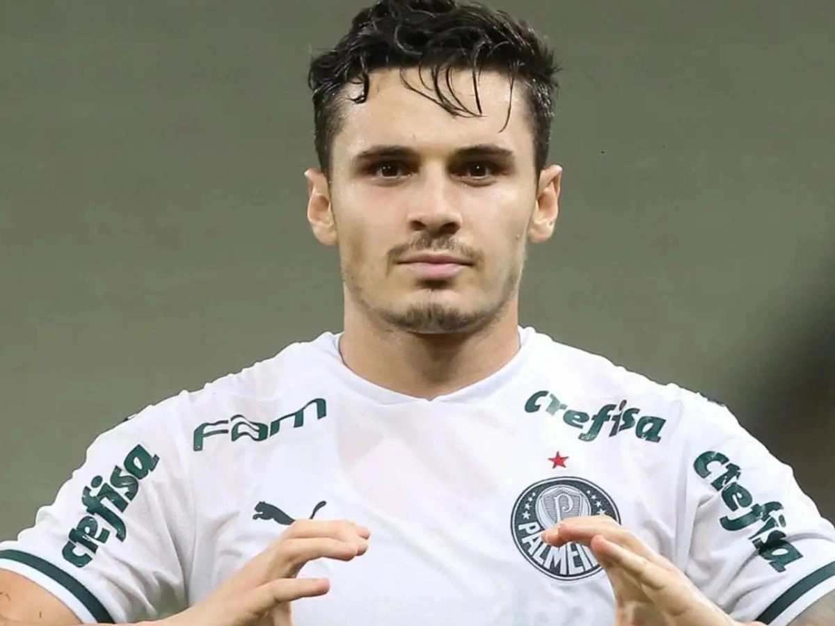 Raphael Veiga quer voltar ao Palmeiras, mas América-MEX prepara oferta; saiba detalhes