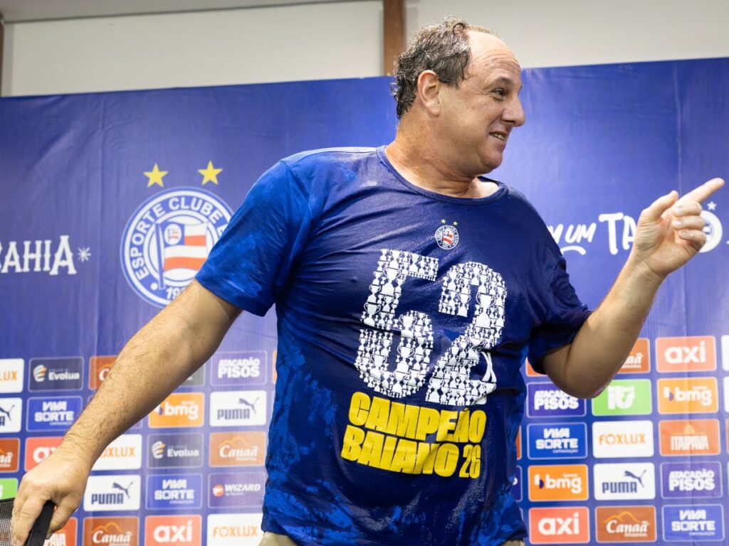 Rogério Ceni alcança feito raro no Bahia e fica atrás apenas de Abel Ferreira