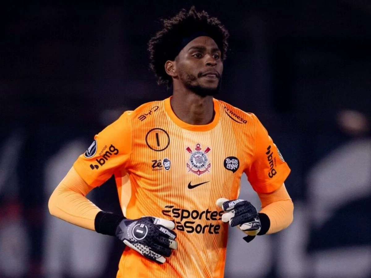 Hugo Souza revela por que Corinthians poupou titulares contra o Flamengo; veja