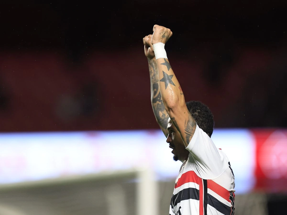Luciano faz alerta após vitória do São Paulo: “Amanhã sai uma notícia ruim”