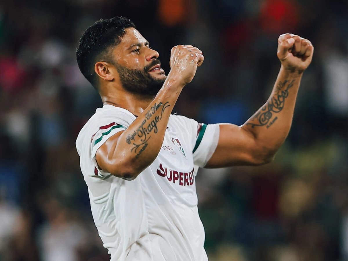 Hulk ganha no Fluminense o que Platense gasta com elenco; veja