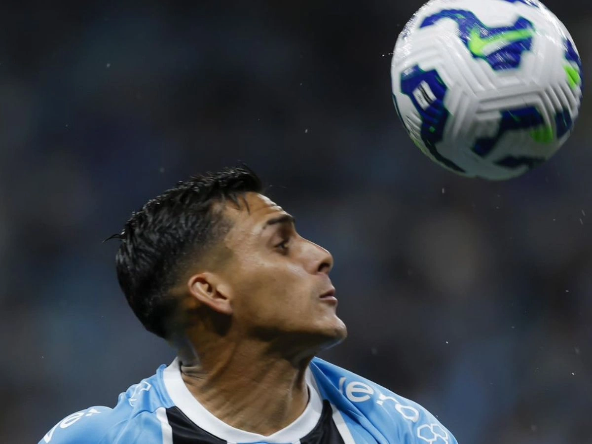 Números de Cristian Pavón revelam diferencial do argentino no Grêmio; veja