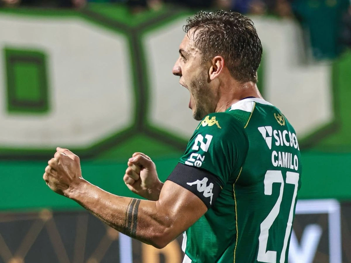Coritiba negocia com volante do Grêmio que não vai renovar contrato; veja