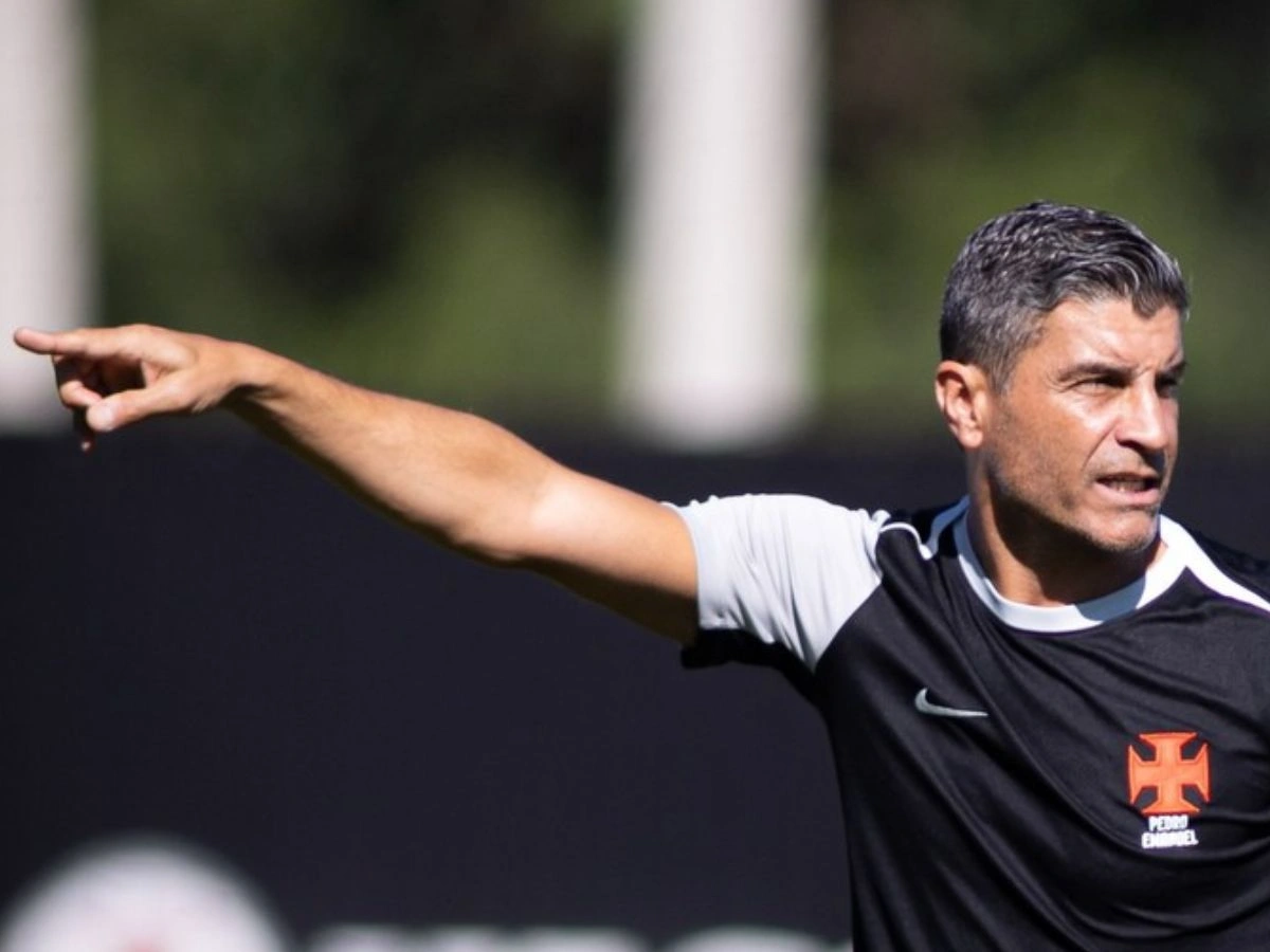 E o Alan Lescano? Vasco muda para encarar o Grêmio pelo Brasileirão