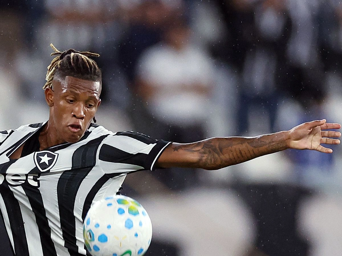 Palmeiras prepara nova cartada para tirar Danilo Santos do Botafogo; saiba detalhes