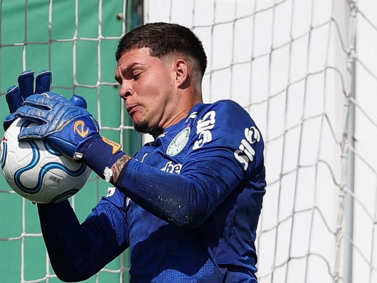 Palmeiras prepara renovação com goleiro da Seleção Sub-20; saiba detalhes