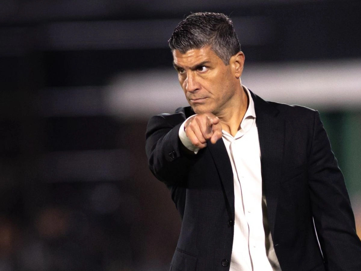 Alan Lescano titular? Veja a escalação do Vasco para o jogo contra o Coritiba