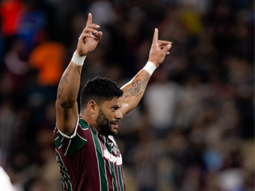 Fluminense enfrentou o Corinthians com gols de Hulk