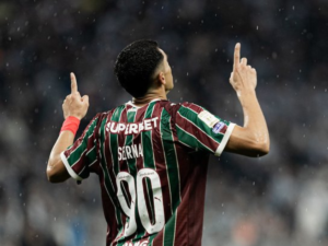 Kevin Serna vive grande momento no Fluminense