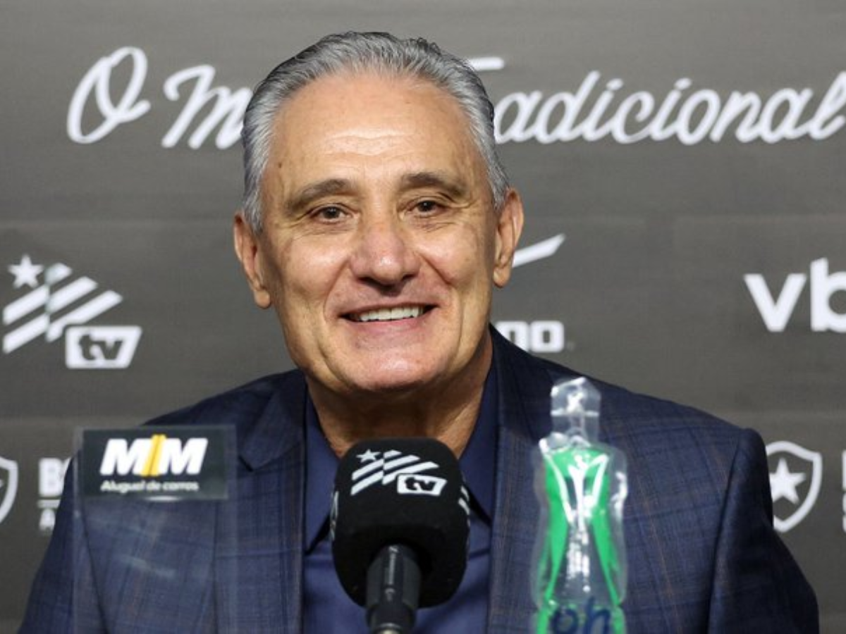 Tite foi apresentado no Botafogo.