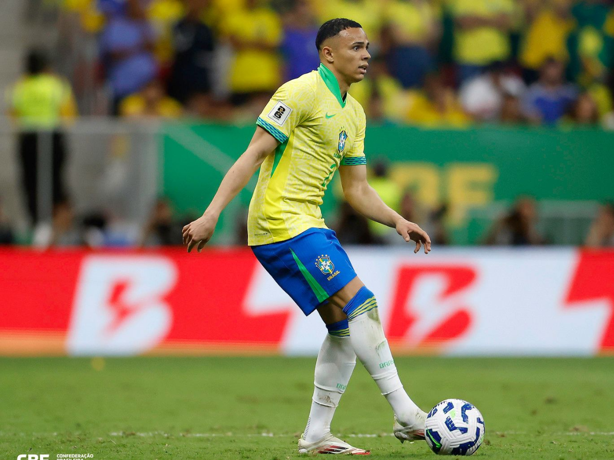 Vanderson foi convocado por Carlo Ancelotti